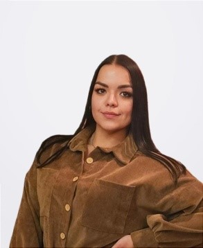 Яичникова Наталья Игоревна.
